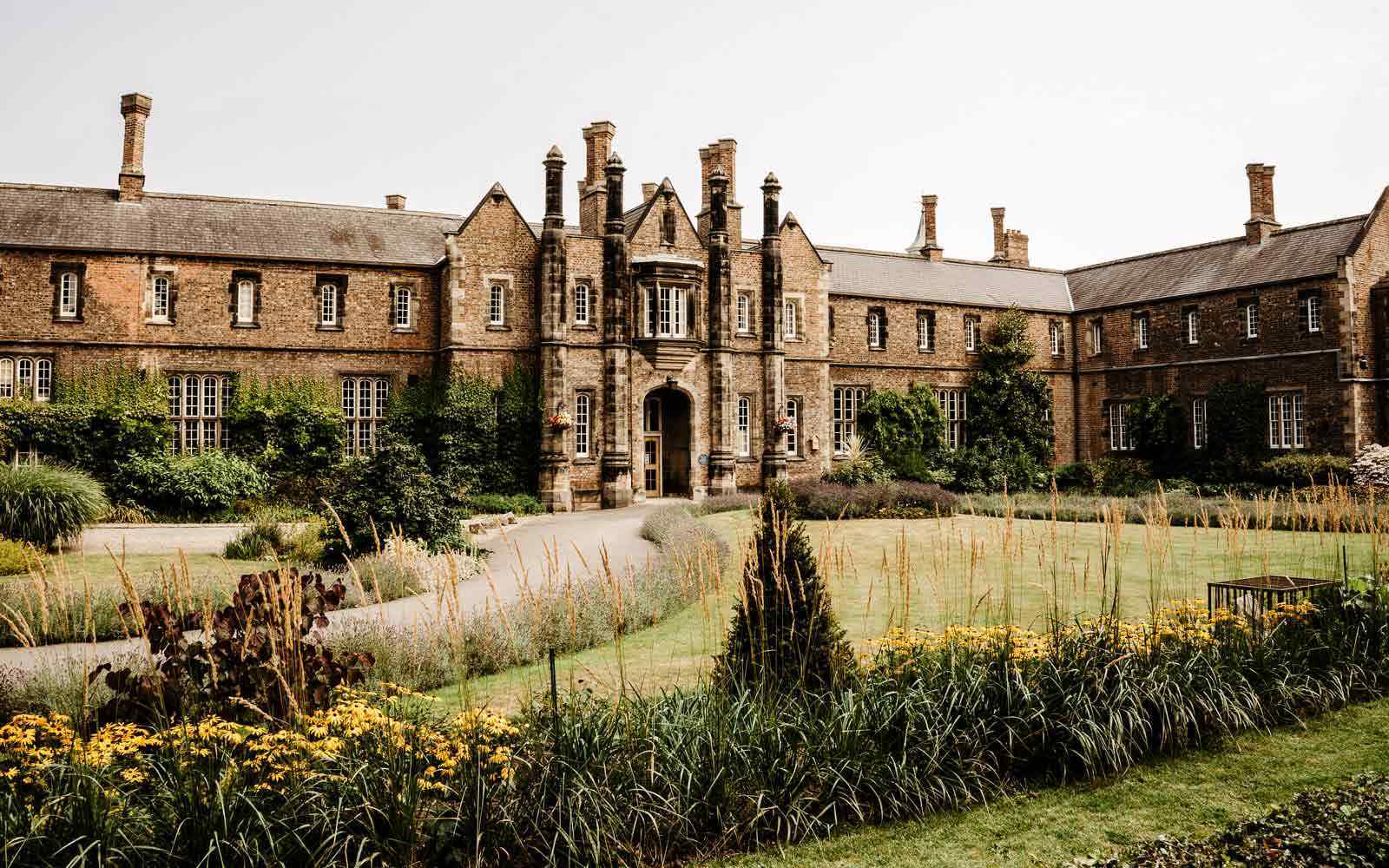 York St John University