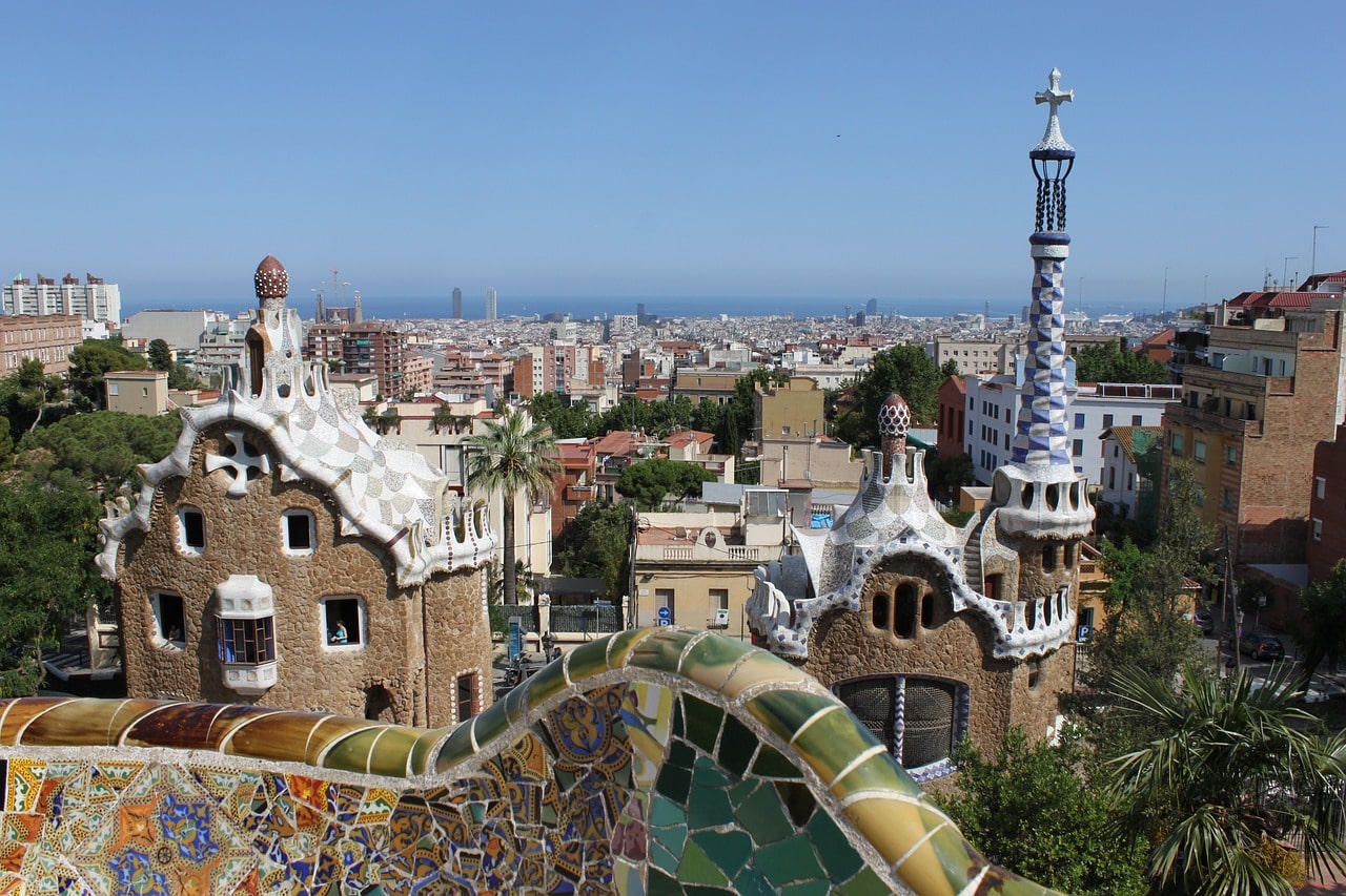 The 30 Best Barcelona Landmarks Explained