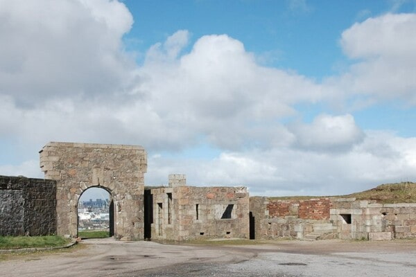 阿伯丁的托里电池